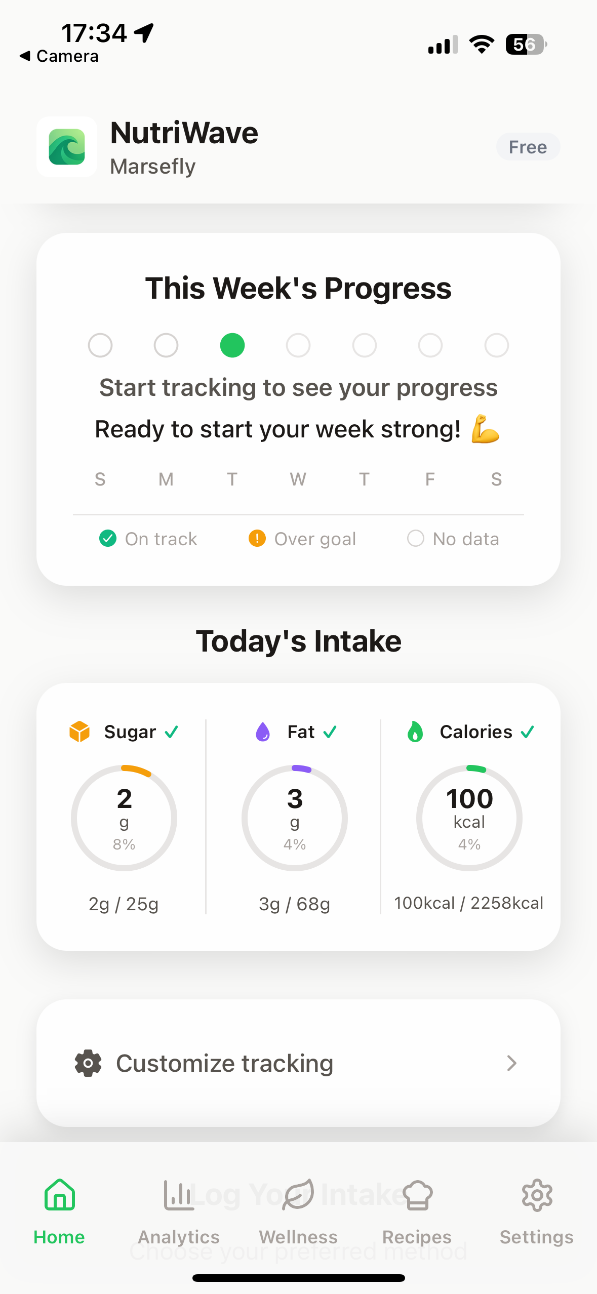 AI-powered food tracking interface